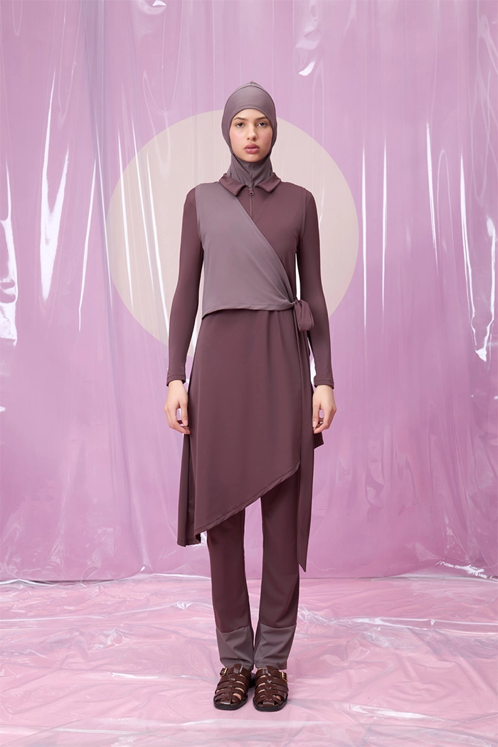 VENTANA ROUGE POLO YAKA BAĞLAMALI ETEKLİ TESETTÜR TAKIM MAYO