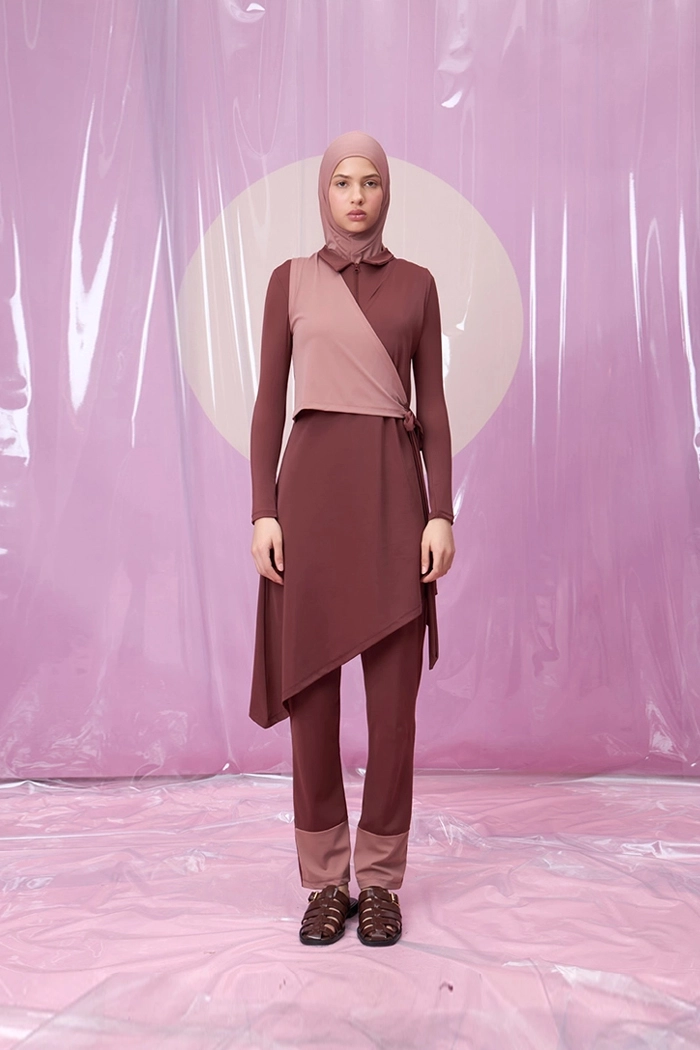 VENTANA ROSEWOOD POLO YAKA BAĞLAMALI ETEKLİ TESETTÜR TAKIM MAYO