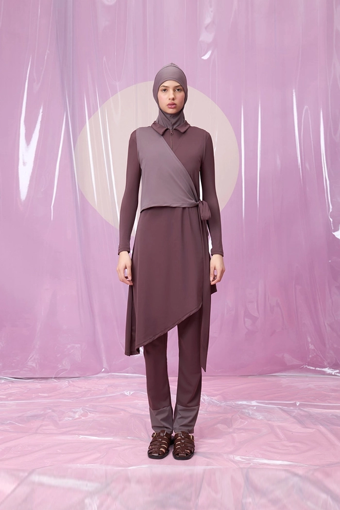 VENTANA ROUGE POLO YAKA BAĞLAMALI ETEKLİ TESETTÜR TAKIM MAYO